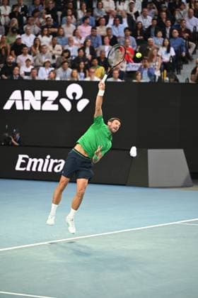 2026 Australian Open - Day 15 MELBOURNE, AUSTRALIA - FEBRUARY 01: Carlos Alcaraz of Spain compete against Novak Djokovic of Serbia in the Men s Singles Final during day 15 of the Australian Open at Melbourne Park on February 01, 2026 in Melbourne, Australia. Mark Avellino Anadolu Melbourne Australia. Editorial use only. Please get in touch for any other usage.  Copyright: x2026xAnadoluxMarkxAvellinox
