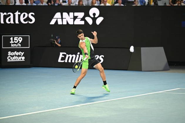 2026 Australian Open - Day 15 MELBOURNE, AUSTRALIA - FEBRUARY 01: Carlos Alcaraz of Spain compete against Novak Djokovic of Serbia in the Men s Singles Final during day 15 of the Australian Open at Melbourne Park on February 01, 2026 in Melbourne, Australia. Mark Avellino Anadolu Melbourne Australia. Editorial use only. Please get in touch for any other usage.  Copyright: x2026xAnadoluxMarkxAvellinox
