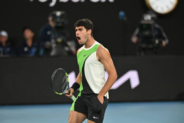 2026 Australian Open - Day 15 MELBOURNE, AUSTRALIA - FEBRUARY 01: Carlos Alcaraz of Spain compete against Novak Djokovic of Serbia in the Men s Singles Final during day 15 of the Australian Open at Melbourne Park on February 01, 2026 in Melbourne, Australia. Mark Avellino Anadolu Melbourne Australia. Editorial use only. Please get in touch for any other usage.  Copyright: x2026xAnadoluxMarkxAvellinox