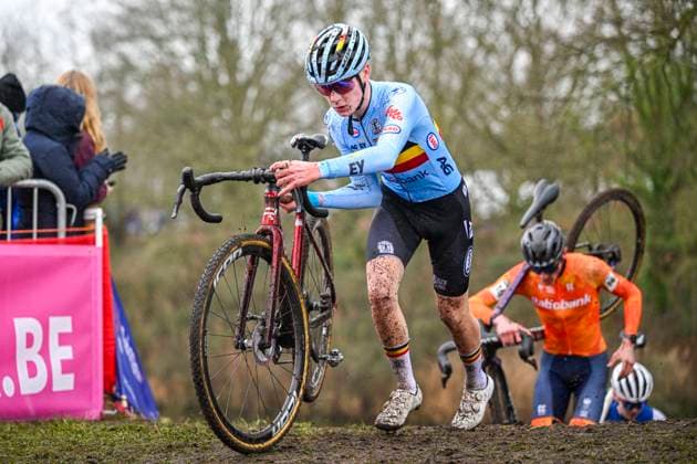 UCI World Championships 2026 Hulst HULST, BELGIUM - FEBRUARY 01 : De Bruyckere Kay (BEL) in action during the 2026 UCI Cyclo-Cross World Championships for Men Junior on February 01, 2026 in Hulst, Belgium, 01 02 2026 Hulst Belgium  Copyright: xNicoxVereeckenx
