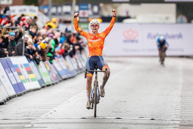 HULST , 01 02-2026 , UCI Cyclo-cross World Championships day 3 , Sunday Junior men , WK veldrijden , picture shows Delano Heeren (NED) wins UCI Cyclo-cross World Championships (Sunday)  x201236327x Copyright: