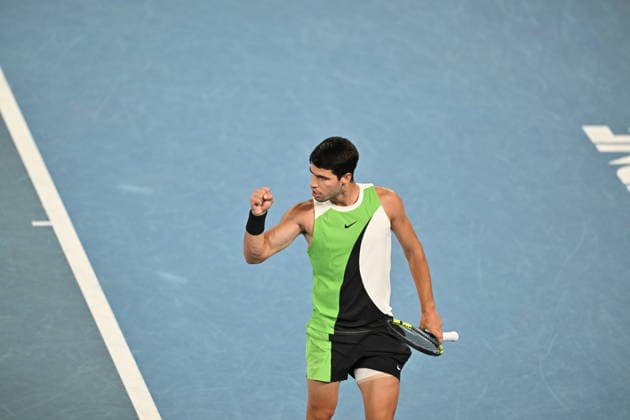 2026 Australian Open - Day 15 MELBOURNE, AUSTRALIA - FEBRUARY 01: Carlos Alcaraz of Spain compete against Novak Djokovic of Serbia in the Men s Singles Final during day 15 of the Australian Open at Melbourne Park on February 01, 2026 in Melbourne, Australia. Mark Avellino Anadolu Melbourne Australia. Editorial use only. Please get in touch for any other usage.  Copyright: x2026xAnadoluxMarkxAvellinox