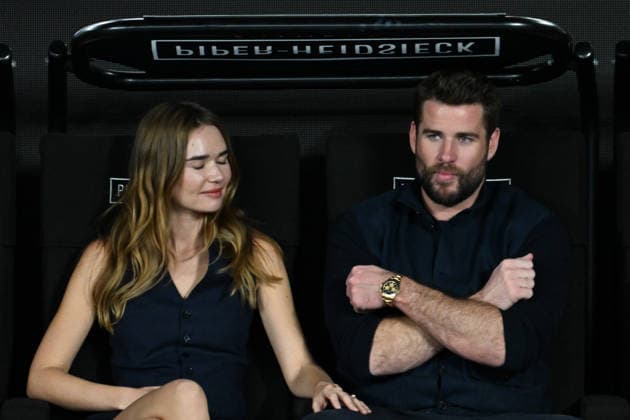 TENNIS AUSTRALIAN OPEN, Actor Liam Hemsworth and fiancee Gabriella Brooks watch Carlos Alcaraz of Spain in action during the men™s singles final against Novak Djokovic of Serbia on day 15 of the 2026 Australian Open tennis tournament at Melbourne Park in Melbourne, Sunday, February 1, 2026. ( NO ARCHIVING MELBOURNE VICTORIA AUSTRALIA  Copyright: xJAMESxROSSx 20260201138400552896