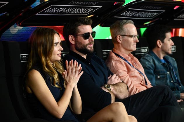 TENNIS AUSTRALIAN OPEN, Actor Liam Hemsworth and fiancee Gabriella Brooks watch Carlos Alcaraz of Spain in action during the men™s singles final against Novak Djokovic of Serbia on day 15 of the 2026 Australian Open tennis tournament at Melbourne Park in Melbourne, Sunday, February 1, 2026. ( NO ARCHIVING MELBOURNE VICTORIA AUSTRALIA  Copyright: xJOELxCARRETTx 20260201144617027057