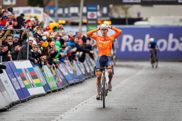 HULST , 01 02-2026 , UCI Cyclo-cross World Championships day 3 , Sunday Junior men , WK veldrijden , picture shows Delano Heeren (NED) wins UCI Cyclo-cross World Championships (Sunday)  x201237009x Copyright: