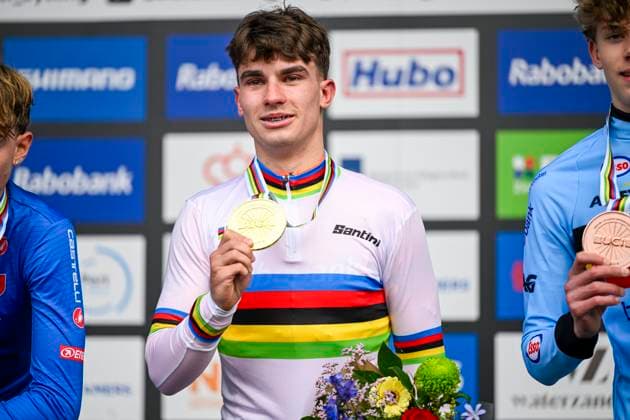 UCI World Championships 2026 Hulst HULST, BELGIUM - FEBRUARY 01 : Heeren Delano (Ned) on the podium during the 2026 UCI Cyclo-Cross World Championships for Men Junior on February 01, 2026 in Hulst, Belgium, 01 02 2026 Hulst Belgium  Copyright: xNicoxVereeckenx