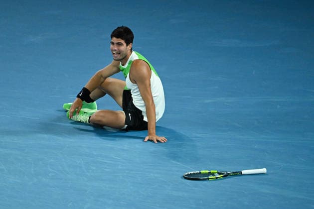 TENNIS AUSTRALIAN OPEN, Carlos Alcaraz of Spain celebrates after winning the men™s singles final against Novak Djokovic of Serbia on day 15 of the 2026 Australian Open tennis tournament at Melbourne Park in Melbourne, Sunday, February 1, 2026. ( NO ARCHIVING MELBOURNE VICTORIA AUSTRALIA  Copyright: xJAMESxROSSx 20260201189562114181