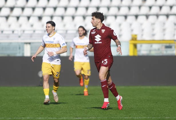 Luca Marianucci of Torino FC during the Italian Serie A 2025 26 season football match between Torino FC and US Lecce on 01 February 2026 at Stadio Olimpico Grende Torino ,Turin, Italy. Photo Nderim KACELI  Copyright: xNderimxKaceli IPAxSportx xipa-agency.netx xx IPA_70832709 IPA_Agency_IPA70832709