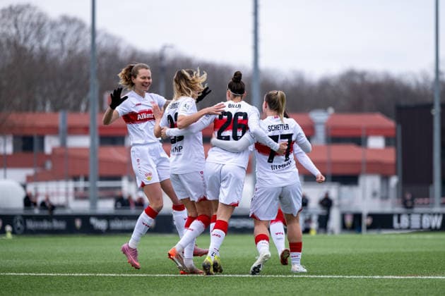 Maximiliane Rall VfB Stuttgart, 08 , Fabienne Dongus VfB Stuttgart, 33 , Nicole Billa VfB Stuttgart, 26 , Leonie Schetter VfB Stuttgart, 77 celebrate the goal for 1 0, GER, VfB Stuttgart vs SG 99 Andernach, Soccer, Women, 2 Bundesliga, Matchday 15, Season 2025 2026, 01 02 2026 GER, VfB Stuttgart vs SG 99 Andernach, Soccer, Women, 2 Bundesliga, Matchday 15, Season 2025 2026, 01 02 2026 Bad Cannstatt Copyright: xEibner-Pressefoto Memmlerx EP_MMR