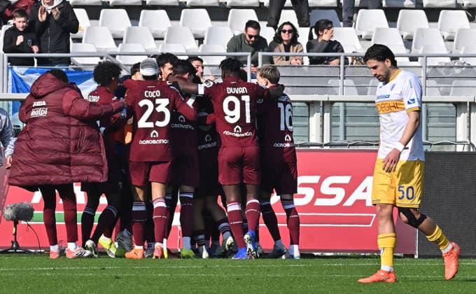 February 1, 2026, Turin, Italy: Torino s Che Adams jubilates after scoring the gol (1-0) during the Italian Serie A soccer match Torino FC vs US Lecce a at the Olimpico Grande Torino Stadium in Turin, Italy, 1st February 2026 ANSA ALESSANDRO DI MARCO. Serie A: Torino FC Vs US Lecce  - ZUMAa110 20260201_zaf_a110_005 Copyright: xAlessandroxDixMarcox