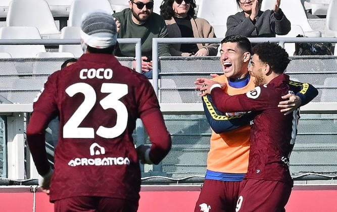 February 1, 2026, Turin, Italy: Torino s Che Adams jubilates after scoring the gol (1-0) during the Italian Serie A soccer match Torino FC vs US Lecce a at the Olimpico Grande Torino Stadium in Turin, Italy, 1st February 2026 ANSA ALESSANDRO DI MARCO. Serie A: Torino FC Vs US Lecce  - ZUMAa110 20260201_zaf_a110_007 Copyright: xAlessandroxDixMarcox