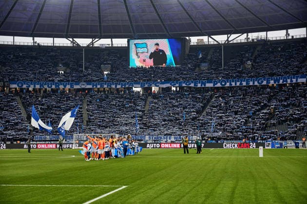 Hertha BSC Berlin, against police violence, GER, Hertha BSC vs ,SV Darmstadt 98, 2 Bundesliga, Season 2025 2026, 20 Matchday, 01 02 2026 DFL REGULATIONS PROHIBIT ANY USE OF PHOTOGRAPHS AS IMAGE SEQUENCES AND OR QUASI VIDEO GER, Hertha BSC vs ,SV Darmstadt 98, 2 Bundesliga, Season 2025 2026, 20 Matchday, 01 02 2026 Berlin Copyright: xEibner-Pressefotox xClaudiusxRauchx EP_CRH