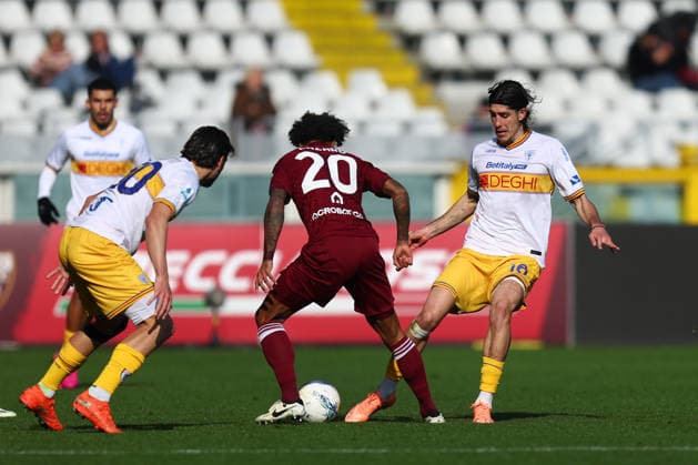 Omri Gandelman (Us Lecce) und Valentino Lazaro (Torino Fc) battle for the ball, Serie A, Torino FC v US Lecce , Olimpico, February 1, 2026, Turin, Italy.
