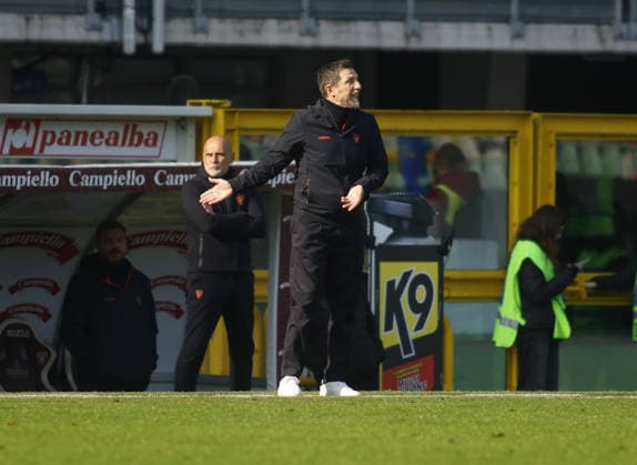 Eusebio Di Francesco manager of US Lecce during the Italian Serie A 2025 26 season football match between Torino FC and US Lecce on 01 February 2026 at Stadio Olimpico Grende Torino ,Turin, Italy. Photo Nderim KACELI  Copyright: xNderimxKaceli IPAxSportx xipa-agency.netx xx IPA_70834864 IPA_Agency_IPA70834864
