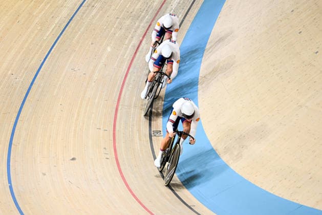 2026 UEC Track Elite European Championships Picture by Olly Hassell SWpix.com - 01 02 2026 - Cycling - 2026 UEC Track Elite European Championships - Konya Velodrome, Konya, Türkiye - Men s Team Sprint Qualifying - Harry Radford (Great Britain), Hamish Turnbull (Great Britain), Matthew Richardson (Great Britain) Copyright: x xSWpix.comx(t axPhotographyxHubxLtd)xOllyxHassell SWpix.comx SWP-3177-0090