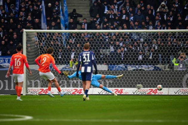 Fabian Reese Hertha BSC, 11 , Matej Maglica SV Darmstadt 98, 05 , GER, Hertha BSC vs ,SV Darmstadt 98, 2 Bundesliga, Season 2025 2026, 20 Matchday, 01 02 2026 DFL REGULATIONS PROHIBIT ANY USE OF PHOTOGRAPHS AS IMAGE SEQUENCES AND OR QUASI VIDEO GER, Hertha BSC vs ,SV Darmstadt 98, 2 Bundesliga, Season 2025 2026, 20 Matchday, 01 02 2026 Berlin Copyright: xClaudiusxRauch,xEibner-Pressefotox xClaudiusxRauchx EP_CRH