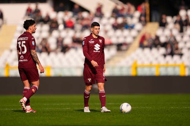 TorinoÕs Matteo Prati during the Serie A soccer match between Torino Fc and Lecce at the Stadio Olimpico Grande Torino in Turin, north west Italy - February 1, 2026. - Soccer  Copyright: xFabioxFerrari LaPressex