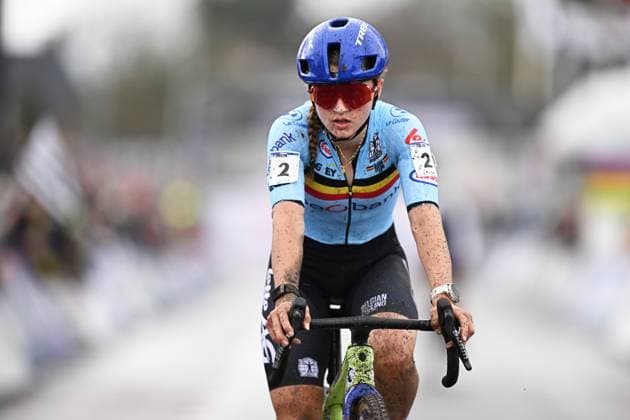 Belgian Fleur Moors reacts as she finishes at the fourth place in the U23 women race at UCI Cyclocross World Championships, on Sunday 01 February 2026, in Hulst, The Netherlands. DAVIDxPINTENS  x160238567x