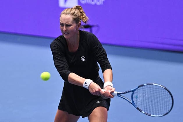 Gabriela Knutsonova of Czech Republic returns a ball to Vendula Valdmanova of Czech Republic during the WTA, Tennis Damen women s tennis tournament Ostrava Open match on February 1, 2026, in Ostrava, Czech Republic. (CTKxPhoto JaroslavxOzana) CTKPhotoP2026020103631  CTKPhotoP2026020103631