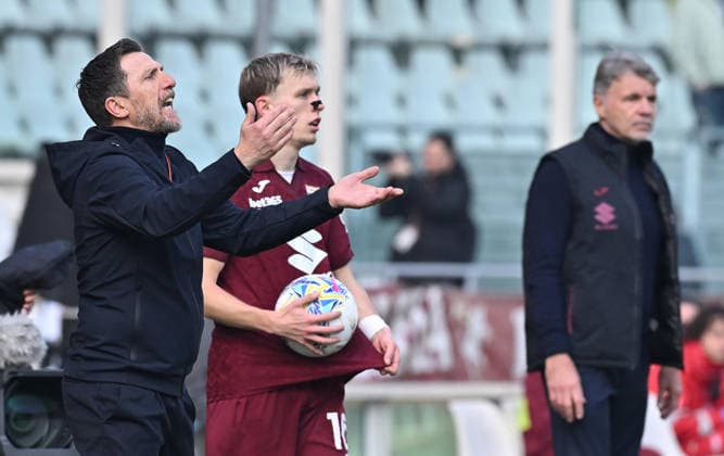 February 1, 2026, Turin, Italy: Lecce s coach Eusebio Di Francesco during the Italian Serie A soccer match Torino FC vs US Lecce a at the Olimpico Grande Torino Stadium in Turin, Italy, 1st February 2026 ANSA ALESSANDRO DI MARCO Serie A: Torino FC Vs US Lecce  - ZUMAa110 20260201_zaf_a110_015 Copyright: xAlessandroxDixMarcox