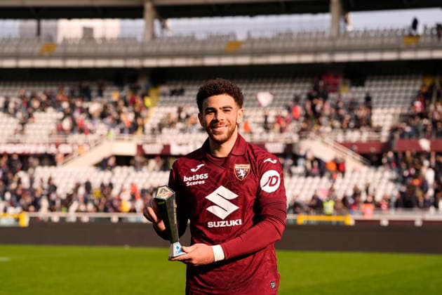Torino™s Che Adams Panini Player of the match Serie A Enilive 2025 2026 - Serie A soccer match between Torino Fc and Lecce at the Stadio Olimpico Grande Torino in Turin, north west Italy - February 1, 2026. - Soccer  Copyright: xFabioxFerrari LaPressex