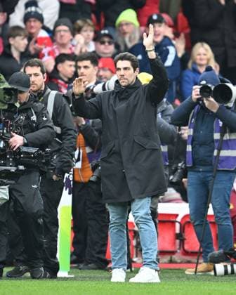 Nottingham Forest new goalkeeper Stefan Ortega before kick off Nottingham Forest v Crystal Palace, Premier League, Football, City Ground, Nottingham, UK - 01 Feb 2026Nottingham City Ground United Kingdom EDITORIAL USE ONLY No use with unauthorised audio, video, data, fixture lists, club league logos or live services. Online in-match use limited to 120 images, no video emulation. No use in betting, games or single club league player publications. Copyright: xAnnaxGowthorpe Shutterstockx 16496863s