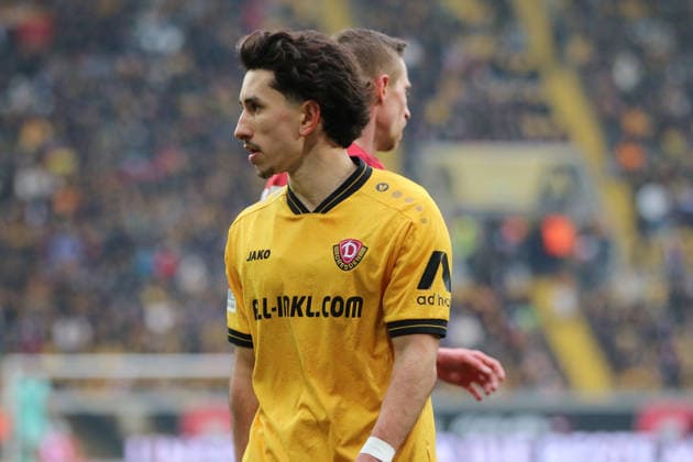 01 02 2026 Soccer Men 2025 2026 2 Bundesliga 20 Matchday SG Dynamo Dresden DSC Arminia Bielefeld Rudolf Harbig Stadion Dresden Jason Ceka Dresden, 7, yellow Dresden Saxony Germany