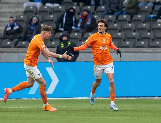 Football, Men, Season 2025 2026, 2 Bundesliga 20 Matchday , Hertha BSC SV Darmstadt 98, v l Matej Maglica Darmstadt , Fraser Hornby Darmstadt , Cheering after goal to 2 2, 01 02 2026, Copyright: xSebastianxRäppold MatthiasxKochx