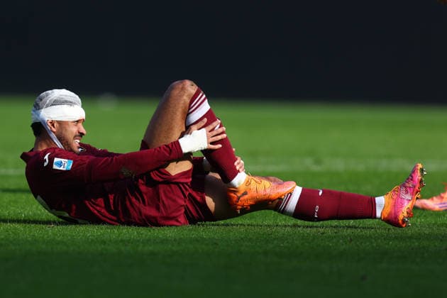 Torino Fc - US Lecce Saul Coco of Torino Fc lies on the ground during the Serie A match beetween Torino Fc and US Lecce at Stadio Olimpico on February 1, 2026 in Turin, Italy . Torino Stadio Olimpico Italy Copyright: xMarcoxCanonierox