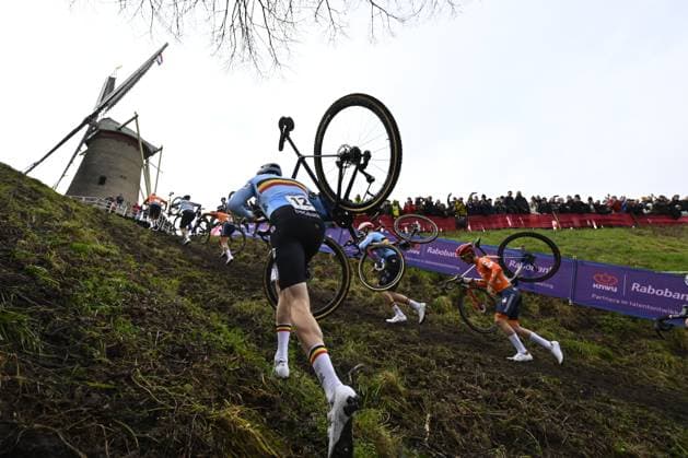 Belgian Toon Aerts pictured in action during the men elite race at UCI Cyclocross World Championships, on Sunday 01 February 2026, in Hulst, The Netherlands. ERICxLALMAND  x160246630x
