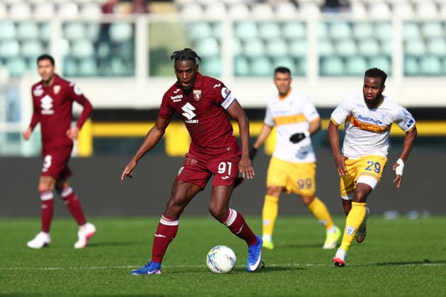 Duvan Zapata (Torino Fc) controls the ball, Serie A, Torino FC v US Lecce , Olimpico, February 1, 2026, Turin, Italy.
