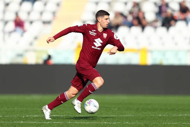 Matteo Prati (Torino Fc) controls the ball, Serie A, Torino FC v US Lecce , Olimpico, February 1, 2026, Turin, Italy.