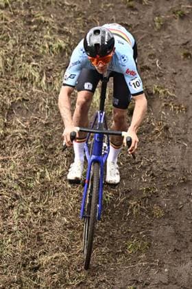 Belgian Thibau Nys pictured in action during the men elite race at UCI Cyclocross World Championships, on Sunday 01 February 2026, in Hulst, The Netherlands. ERICxLALMAND  x160248343x