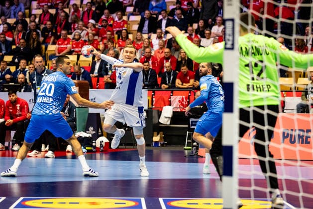 HERNING, DENMARK - FEBRUARY 1: Ellidi Vidarsson (Iceland, 18) in attack during the EHF EURO 2026 Placement match 3 4 between Iceland vs Croatia at Jyske Bank Boxen Arena on February 1, 2026 in Herning, Denmark. Midtjylland Denmark Copyright: xMarioxM.xKobergx