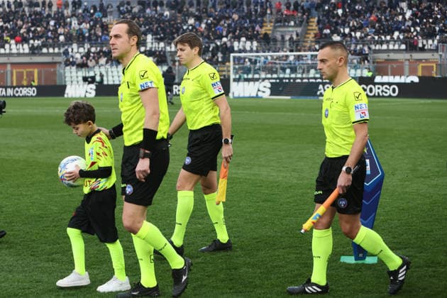 ComoÕs The entrance to the field during the Serie A soccer match between Como and Atalanta at the Giuseppe Sinigaglia stadium in Como, north Italy - February 1, 2026 - Soccer.  Copyright: xAntonioxSaiai LaPressex