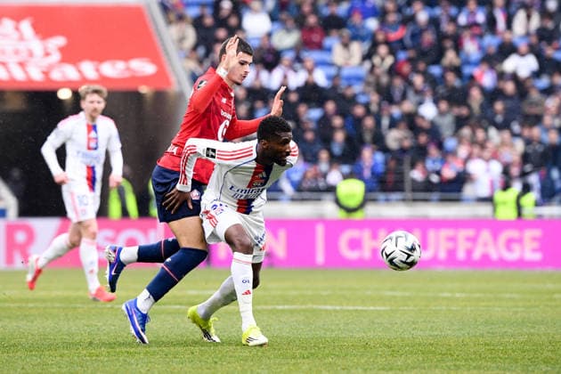Olympique Lyonnais v Lille OSC - Ligue 1 McDonald s 2025 2026 22 Clinton MATA PEDRO LOURENCO (ol) - 07 Matias Fernandez PARDO (losc) during the Ligue 1 McDonald s match between Lyon and Lille at Groupama Stadium on February 1, 2026 in Lyon, France. Lyon France  Copyright: xFEPx 776348270