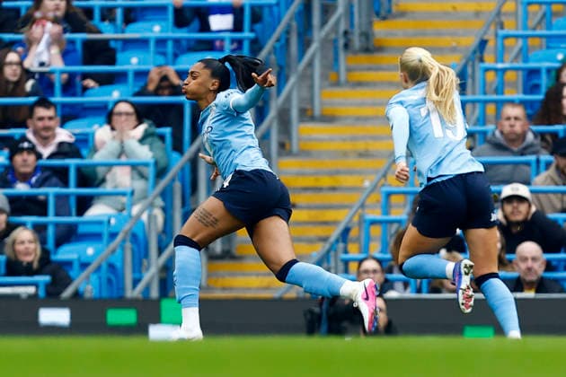 Manchester City v Chelsea, Manchester, UK - 01 February 2026 Goal celebrations for Kerolin of Manchester City Women during the Barclays WSL match between Manchester City and Chelsea at The Etihad Stadium on 1 February 2026 in Manchester, England (Photo by Steve Taylor PPAUK) Manchester The Etihad Stadium Greater Manchester England Copyright: xStevexTaylor PPAUKx PPA-244569
