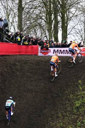 Belgian Thibau Nys, Dutch Tibor Del Grosso and Dutch Mathieu van der Poel pictured in action during the men elite race at UCI Cyclocross World Championships, on Sunday 01 February 2026, in Hulst, The Netherlands. DAVIDxPINTENS  x160250099x