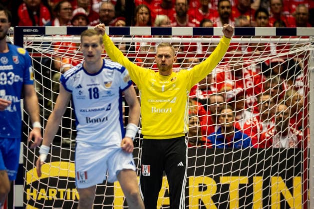 HERNING, DENMARK - FEBRUARY 1: goalie celebration joy after saved ball Björgvin Pall Gustavsson (Iceland, 01) during the EHF EURO 2026 Placement match 3 4 between Iceland vs Croatia at Jyske Bank Boxen Arena on February 1, 2026 in Herning, Denmark. Midtjylland Denmark Copyright: xMarioxM.xKobergx