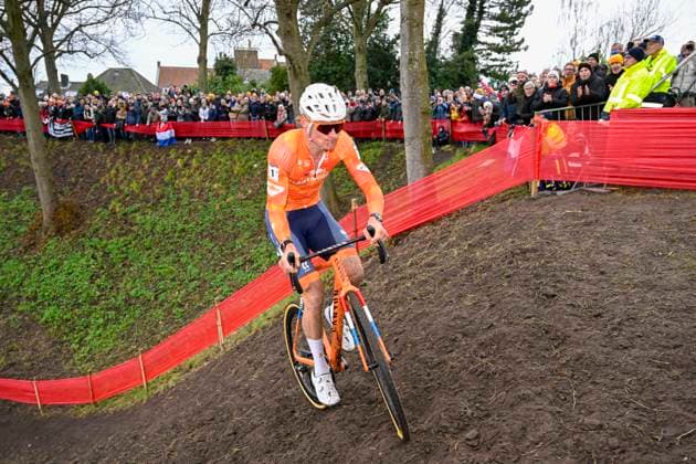 UCI World Championships 2026 Hulst HULST, THE NETHERLANDS - FEBRUARY 01 : Van Der Poel Mathieu (Ned) in action during the 2026 UCI Cyclo-Cross World Championships for Men Elite on February 01, 2026 in Hulst, The Netherlands, 01 02 2026 Hulst The Netherlands  Copyright: xNicoxVereeckenx