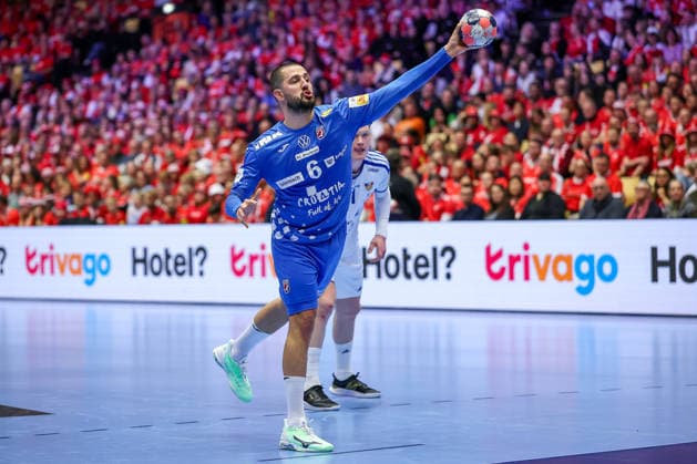 01 02 2026, Handball, Men s EHF EURO 2026, Iceland Croatia, Jyske Bank Boxen in Herning, Denmark, Placement Match 3 4 Mario Sostaric Croatia 06 Denmark