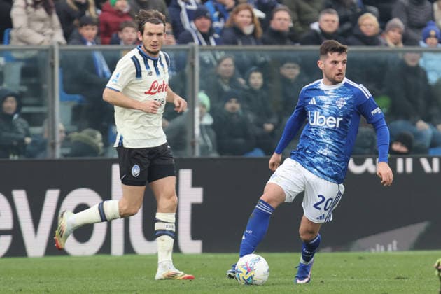 ComoÕs ComoÕs Martin Baturina during the Serie A soccer match between Como and Atalanta at the Giuseppe Sinigaglia stadium in Como, north Italy - February 1, 2026 - Soccer.  Copyright: xAntonioxSaiai LaPressex