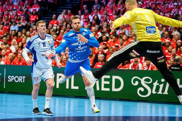 Herning Handball EM 2026 Match 3rd place Iceland Croatia David Mandic Croatia , Icelands Bjoergvin Gustavsson Herning Jyske Bank Boxen Denmark