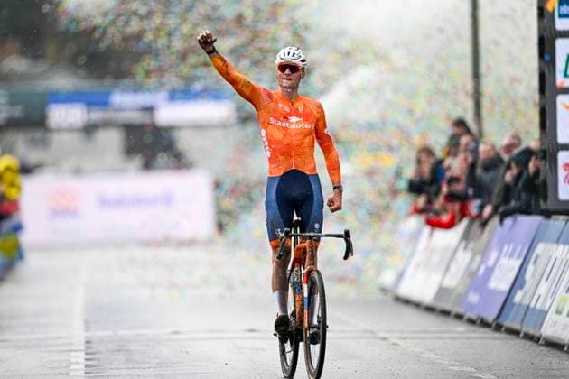 UCI World Championships 2026 Hulst HULST, THE NETHERLANDS - FEBRUARY 01 : Van Der Poel Mathieu (Ned) celebrating his victory during the 2026 UCI Cyclo-Cross World Championships for Men Elite on February 01, 2026 in Hulst, The Netherlands, 01 02 2026 Hulst The Netherlands  Copyright: xNicoxVereeckenx