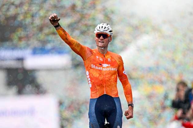 UCI World Championships 2026 Hulst HULST, THE NETHERLANDS - FEBRUARY 01 : Van Der Poel Mathieu (Ned) celebrating his victory during the 2026 UCI Cyclo-Cross World Championships for Men Elite on February 01, 2026 in Hulst, The Netherlands, 01 02 2026 Hulst The Netherlands  Copyright: xNicoxVereeckenx