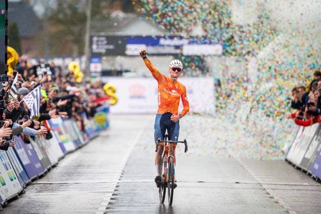 HULST , 01 02-2026 , UCI Cyclo-cross World Championships day 3 , Sunday women U23 , WK veldrijden , picture shows Mathieu VAN DER POEL (NED) wins UCI Cyclo-cross World Championships (Sunday)  x201244012x Copyright: