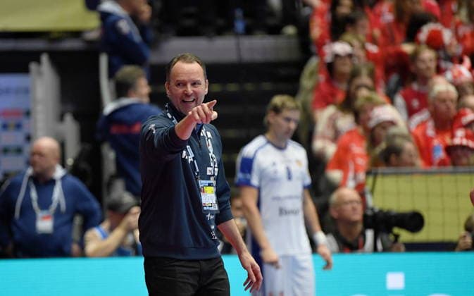 Herning, Denmark, 010226. Jyske Bank Boxen Hall. Third place match of the European Handball Championship, Iceland - Croatia. In the photo: Dagur Sigurdsson. Photo: Ante Cizmic CROPIX Hrvatska Copyright: xxAntexCizmicx island_hrvatska12-010226