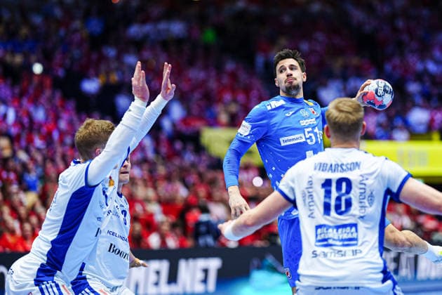 Throw Goal Ivan Martinovic Croatia, 51 DEN, Iceland vs Croatia, Handball, EHF European Championship 2026, Match for 3rd place, 01 02 2026 DEN, Iceland vs Croatia, Handball, EHF European Championship 2026, Match for 3rd place, 01 02 2026 Herning Copyright: xEibner-Pressefoto MarcelxvonxFehrnx EP_MFN
