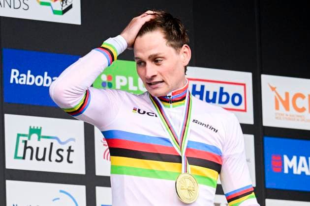 UCI World Championships 2026 Hulst HULST, THE NETHERLANDS - FEBRUARY 01 : Van Der Poel Mathieu (Ned) on the podium during the 2026 UCI Cyclo-Cross World Championships for Women Under 23 on February 01, 2026 in Hulst, The Netherlands, 01 02 2026 Hulst The Netherlands  Copyright: xPeterxDexVoechtx