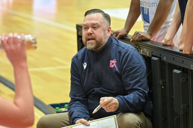 Stefan Möller Freiburg, Head Coach , Timeout, Syntainics MBC vs Eisvoegel USC Freiburg, Women, Basketball, 1 Bundesliga, DBBL, Main Round, 17 Matchday, Season 2025 26, 01 02 2026 Halle SWH Arena Sachsen Anhalt Germany
